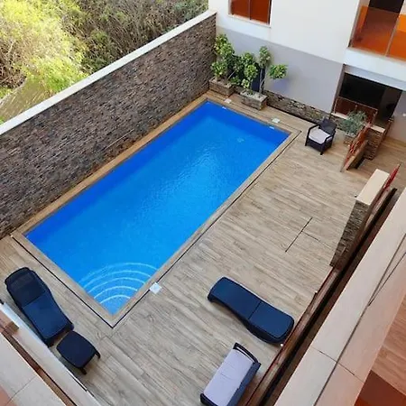 Mit Pool Und Parking Naehe Playa Del Cura, 아파트 또레비에하