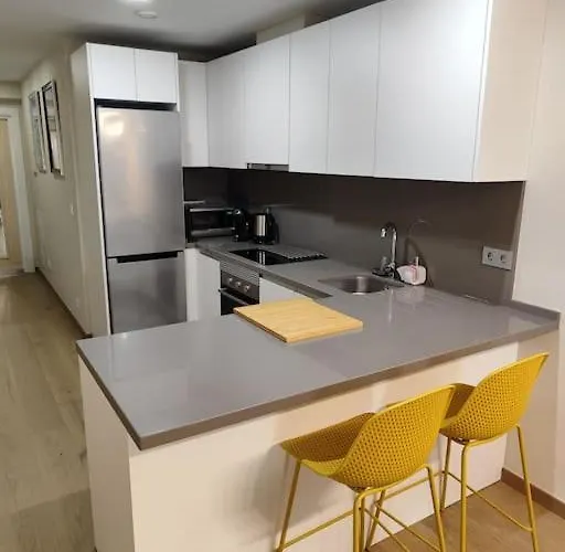 Apartment Mit Pool Und Parking Naehe Playa Del Cura,