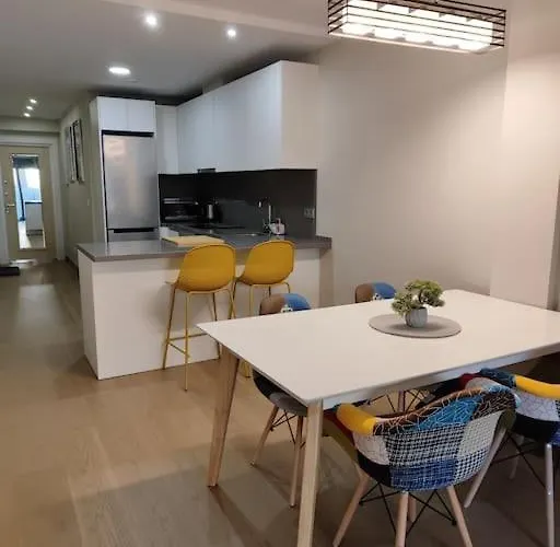 Apartment Mit Pool Und Parking Naehe Playa Del Cura,